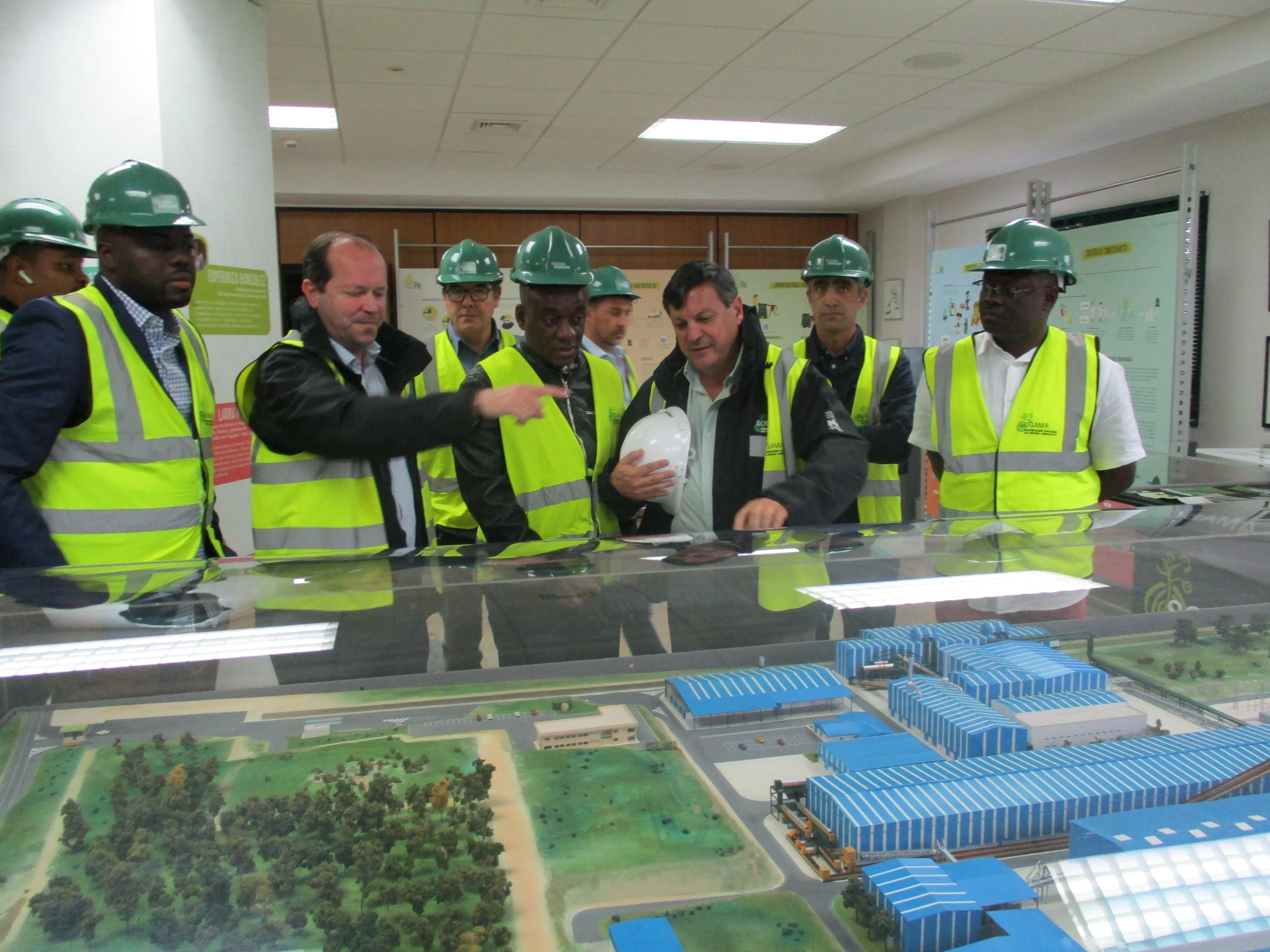 Diferentes delegaciones extranjeras visitaron el Complejo de Sogama durante el primer semestre