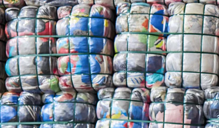 EURIC publica una guía para maximizar la reutilización y el reciclaje de textiles usados
