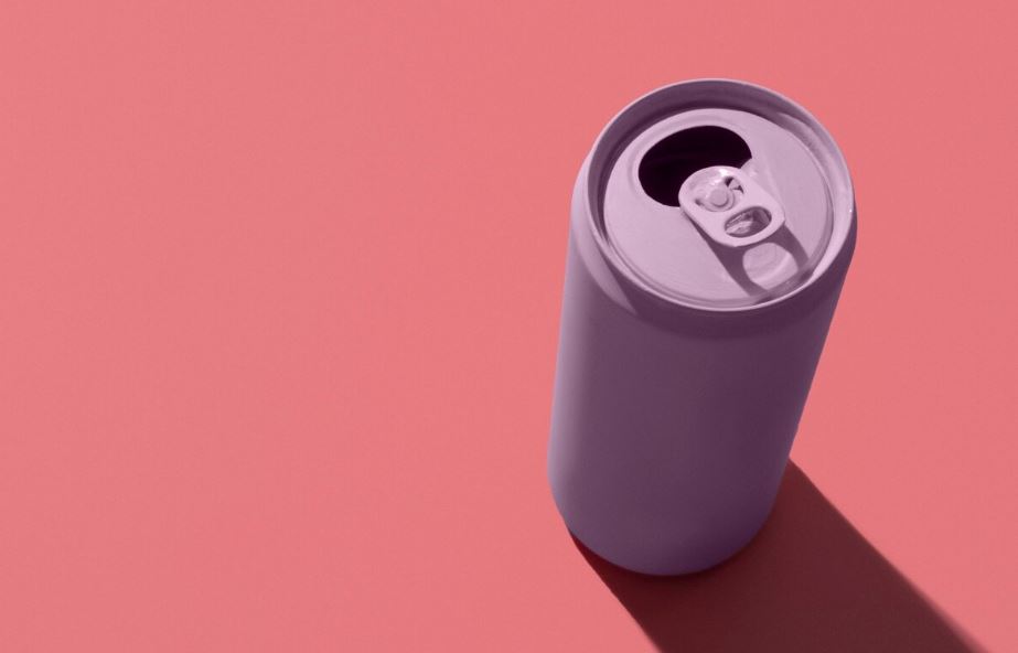 Freepik_Lata de aluminio