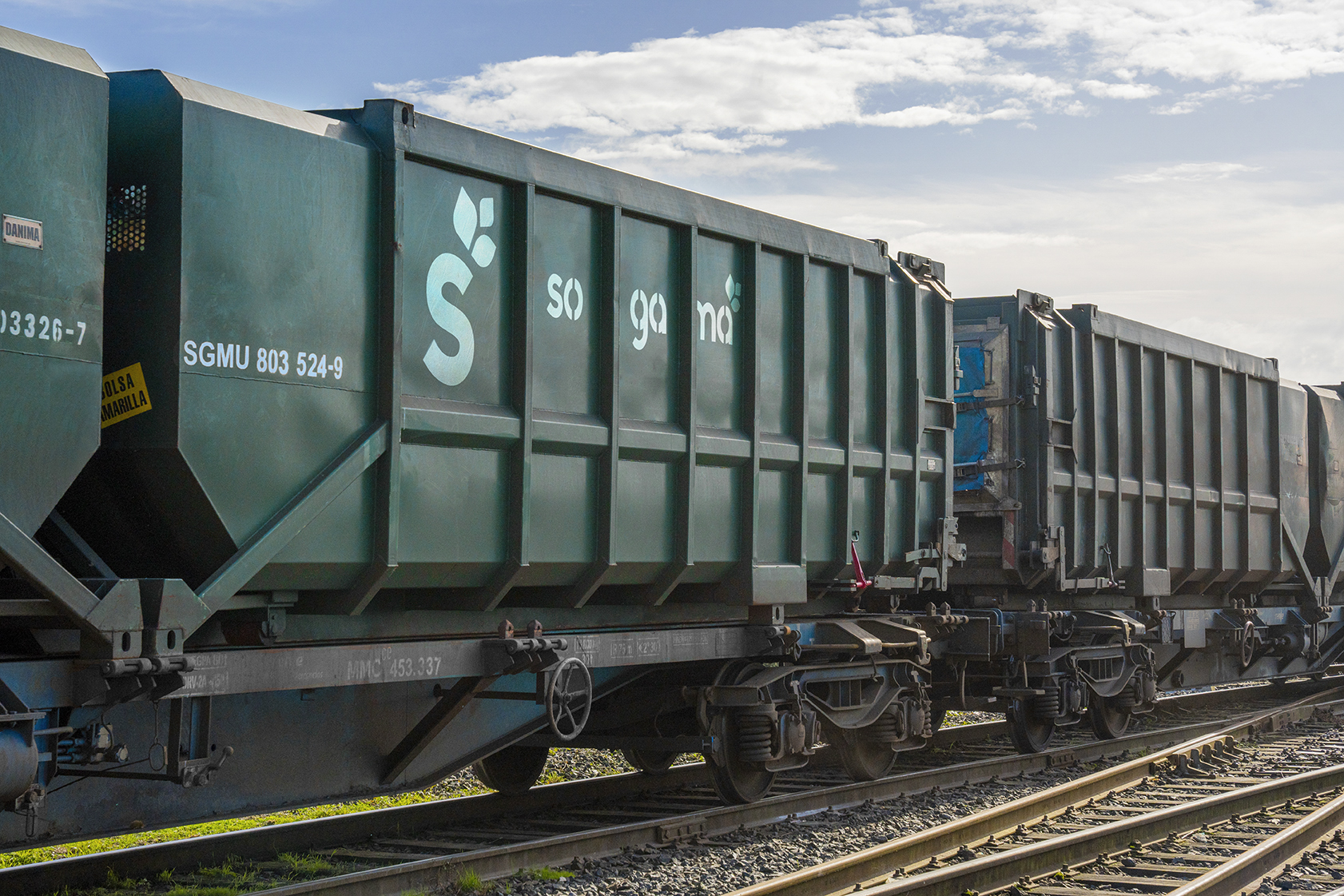 Contenedores residuos tren