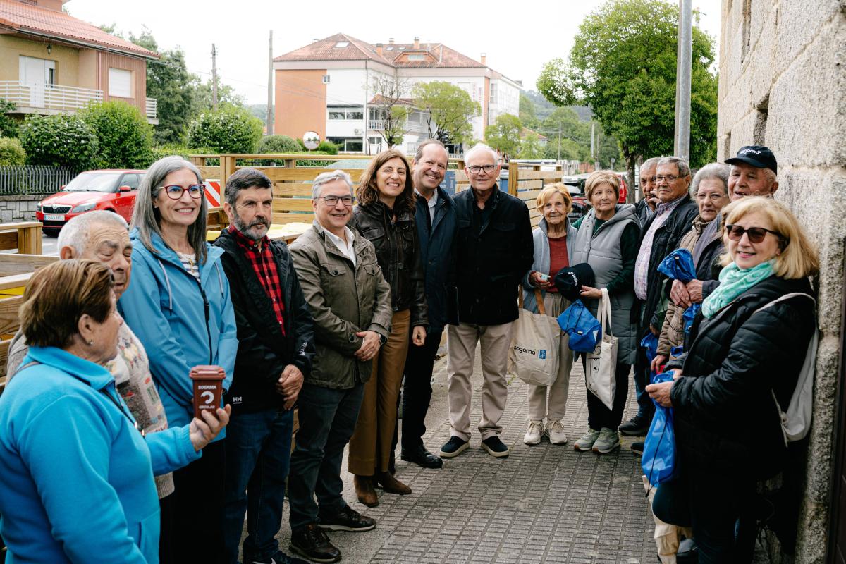 Con los vecinos de Pereiro de Aguiar (Ourense)