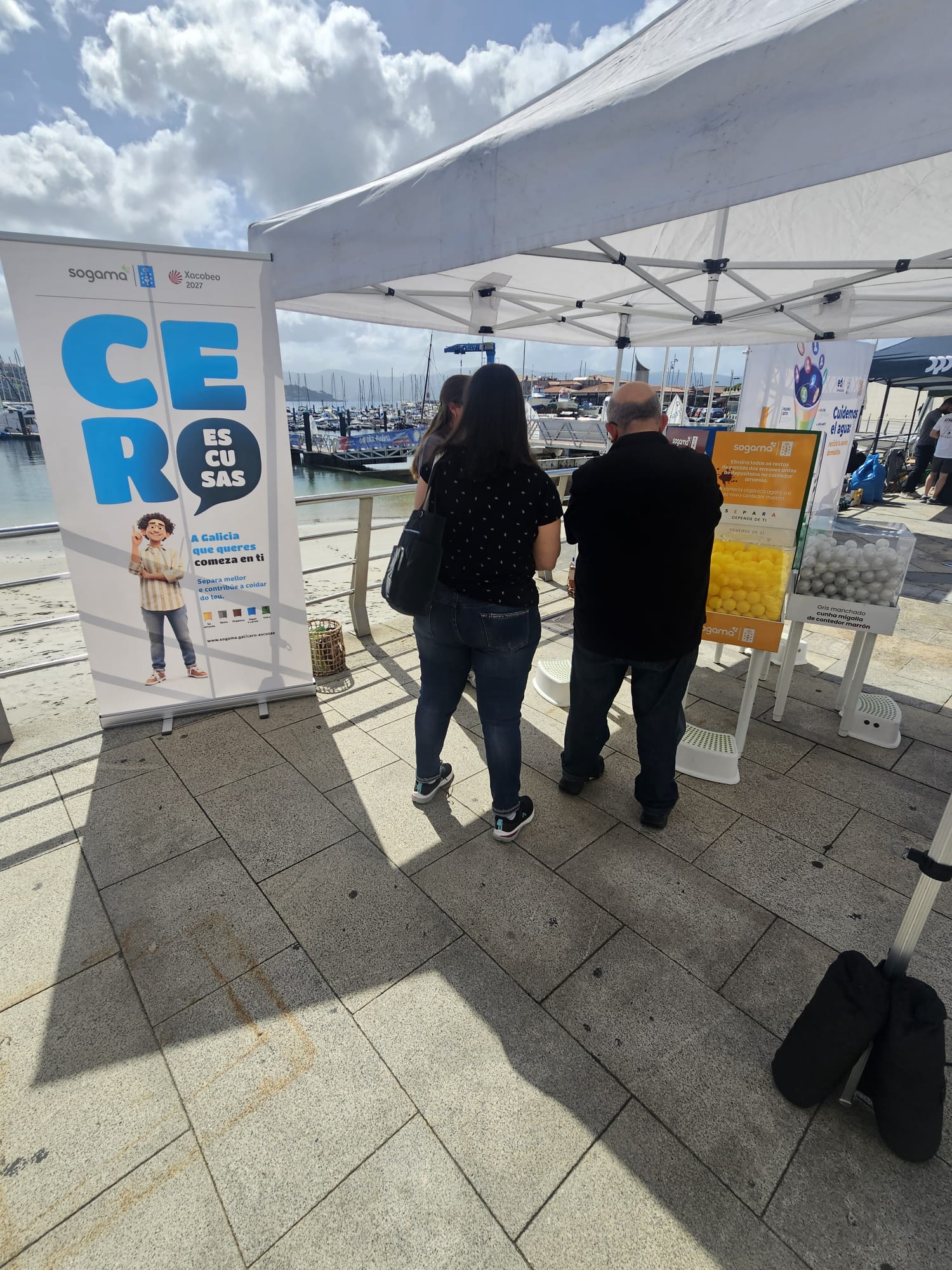 Stand Sogama en II Feria de Medio Ambiente en Sanxenxo (Pontevedra)