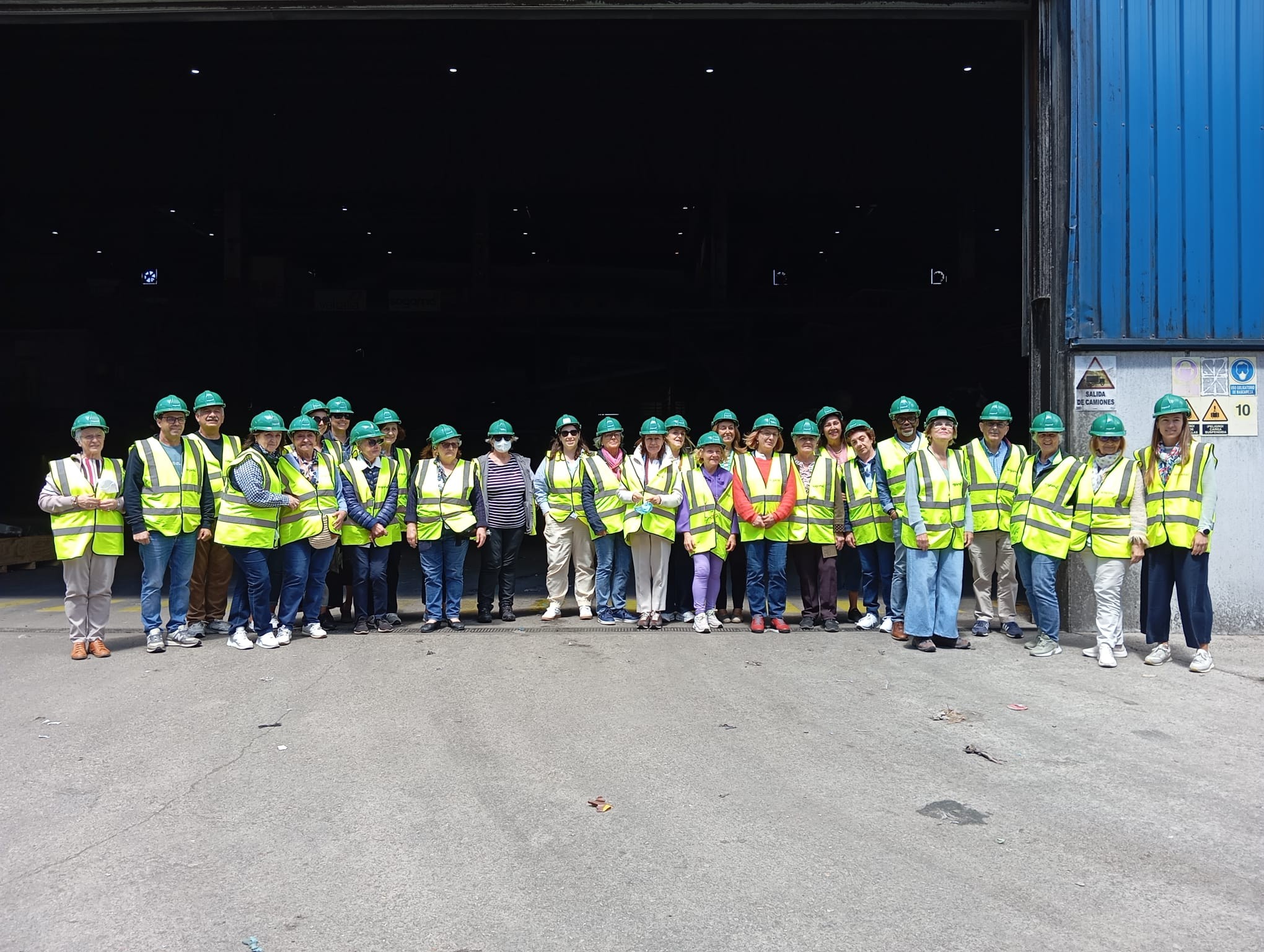 Grupo en el Complejo Medioambiental de Sogama