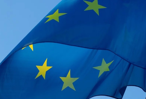 El CESE apuesta por dar máxima prioridad al desarrollo sostenible para el futuro de la Unión Europea El CESE apuesta por dar máxima prioridad al desarrollo sostenible para el futuro de la Unión Europea