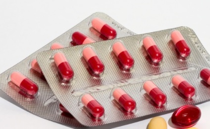 Jóvenes investigadores desarrollan una alternativa biodegradable para los blísteres de medicamentos Jóvenes investigadores desarrollan una alternativa biodegradable para los blísteres de medicamentos