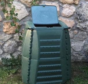 El Concello de Trazo entregará 25 compostadores cedidos por Sogama a otras tantas familias El Concello de Trazo entregará 25 compostadores cedidos por Sogama a otras tantas familias