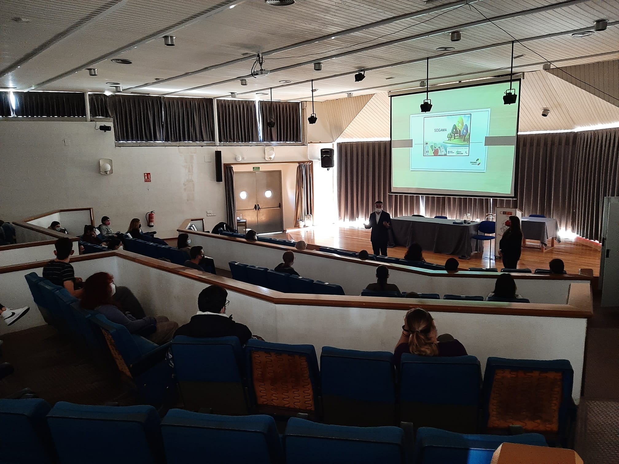 Sogama forma en economía circular a cerca de 300 estudiantes del CIFP Manuel Antonio Sogama forma en economía circular a cerca de 300 estudiantes del CIFP Manuel Antonio