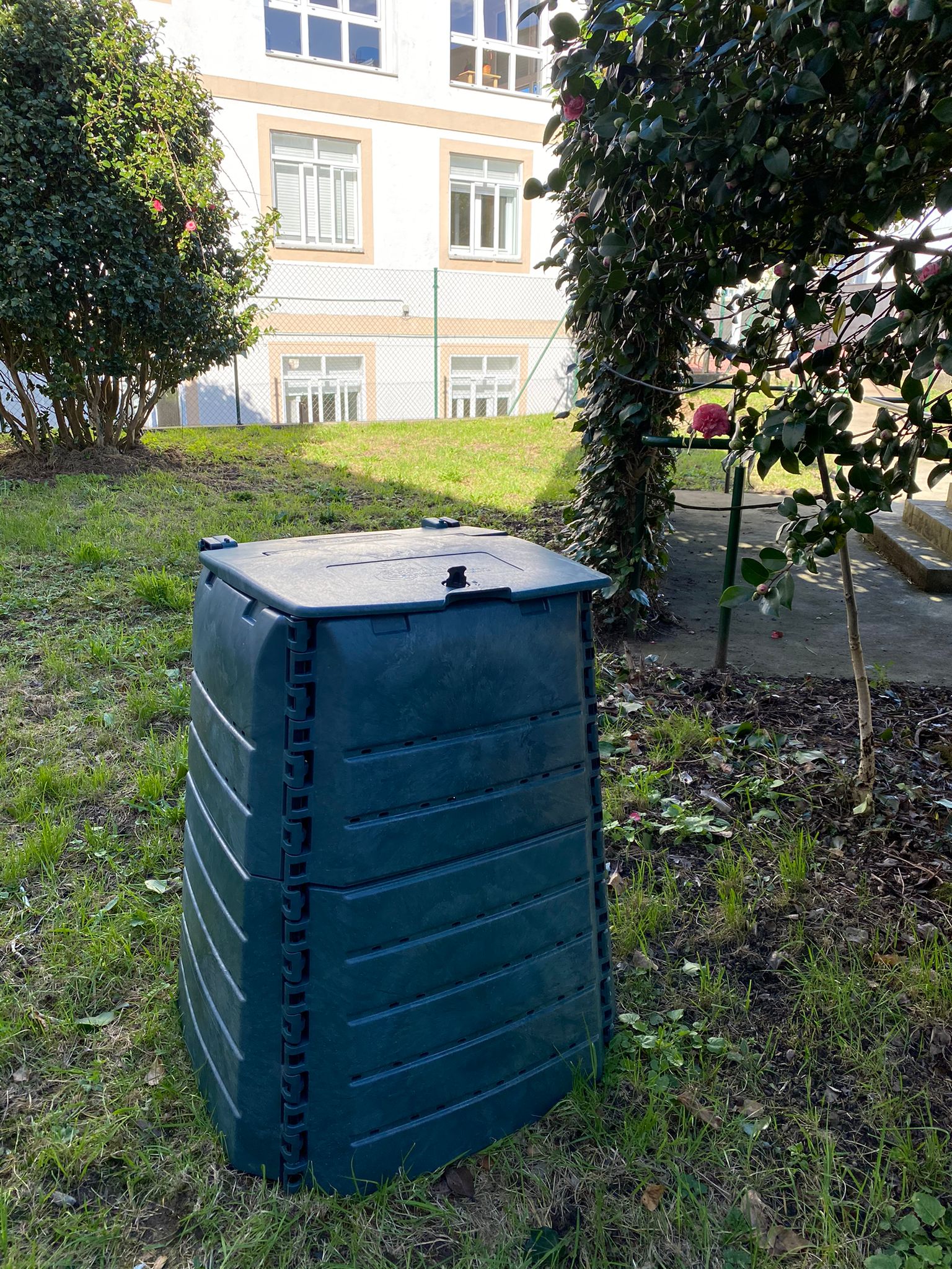 Sogama suministra un compostador a la Fundación Hospital Asilo Vilalba Sogama suministra un compostador a la Fundación Hospital Asilo Vilalba