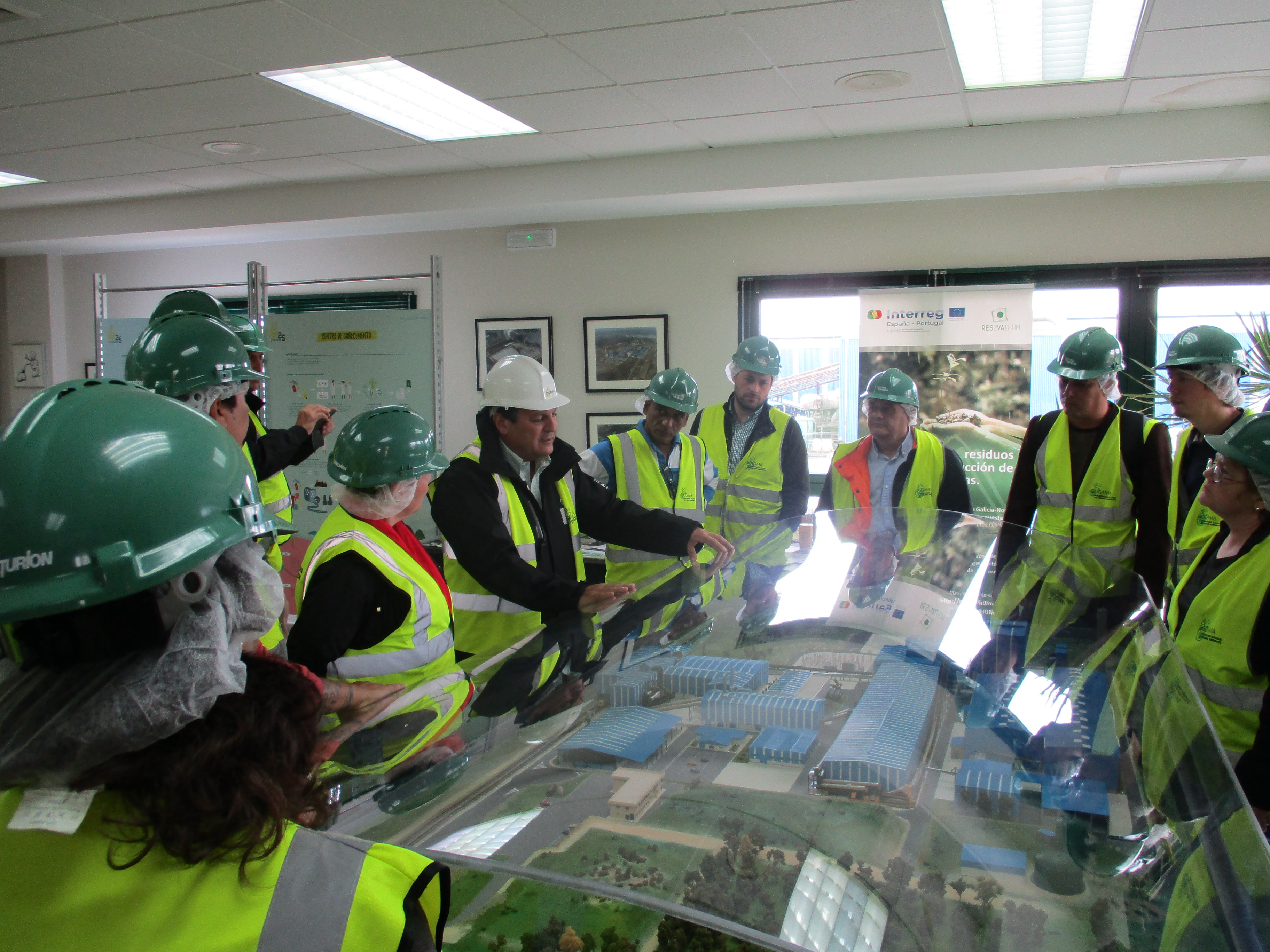 Formadores en medio ambiente y energías renovables de Cuba y Costa Rica visitan Sogama