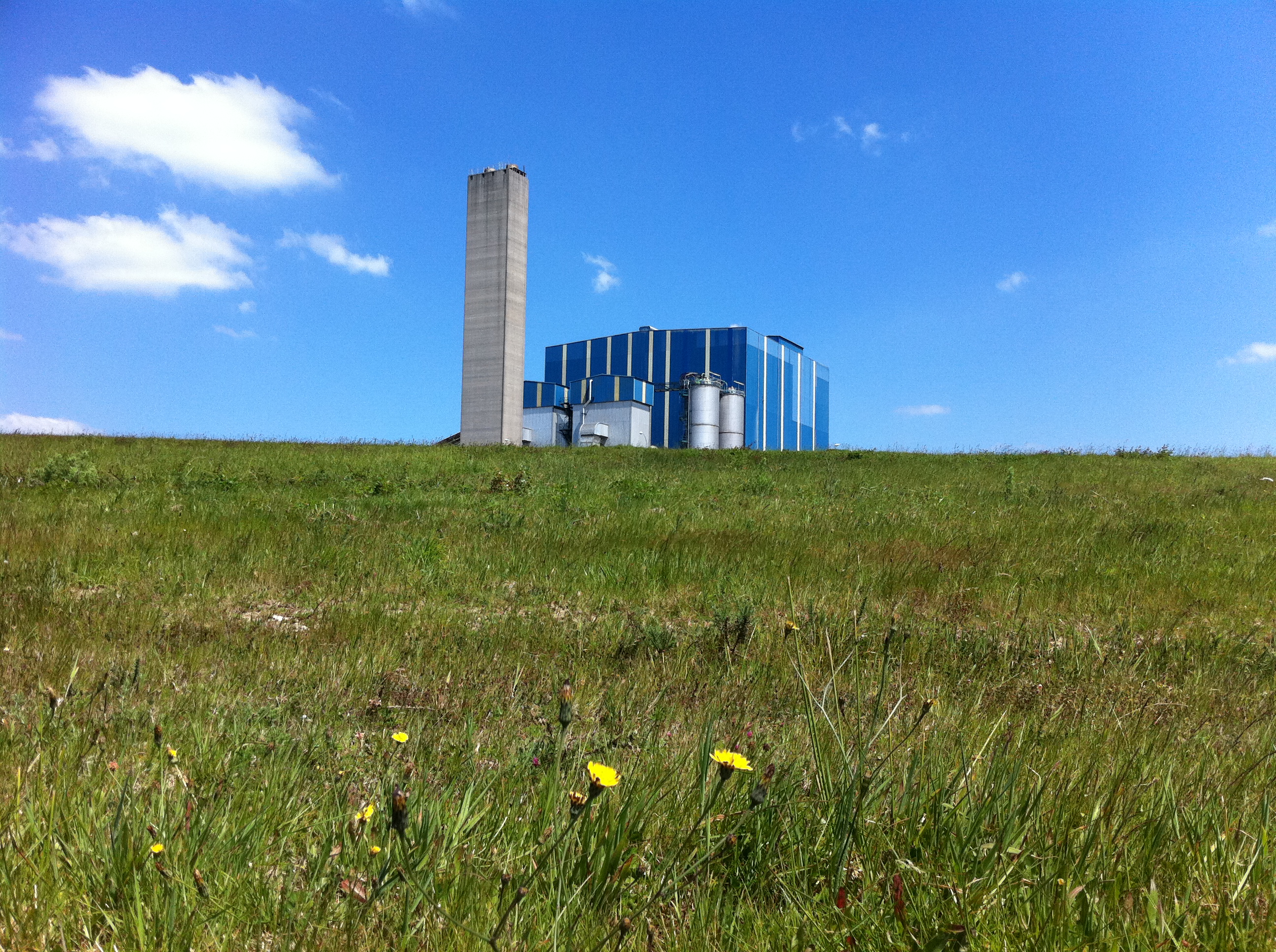 La valorización energética, clave para mitigar el impacto ambiental de los residuos no reciclables La valorización energética, clave para mitigar el impacto ambiental de los residuos no reciclables