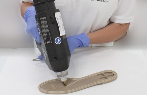 Un proyecto europeo desarrollará bioadhesivos a partir de fuentes renovables Un proyecto europeo desarrollará bioadhesivos a partir de fuentes renovables