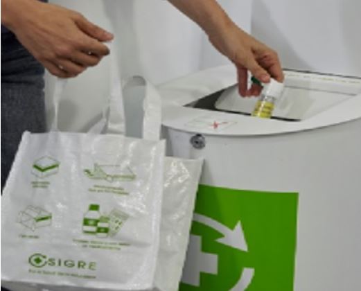 Cada español recicla 100 gramos de envases de medicamentos en los puntos SIGRE