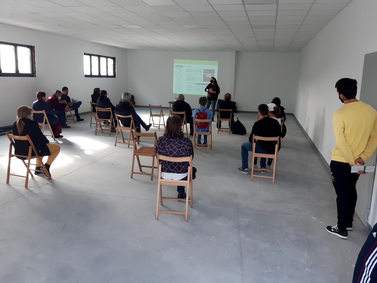 Sogama imparte en Malpica dos cursos de formación sobre compostaje doméstico Sogama imparte en Malpica dos cursos de formación sobre compostaje doméstico