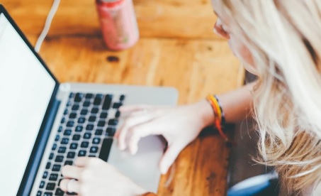 Un concurso universitario impulsado por el PNUMA promueve estilos de vida sostenibles Un concurso universitario impulsado por el PNUMA promueve estilos de vida sostenibles