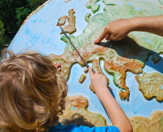 El programa de educación ambiental de Sogama llega a las aulas escolares del concello de Oroso El programa de educación ambiental de Sogama llega a las aulas escolares del concello de Oroso