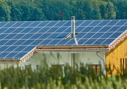 FAO e IRENA estrechan su colaboración para promover las energías renovables en el sector alimentario FAO e IRENA estrechan su colaboración para promover las energías renovables en el sector alimentario
