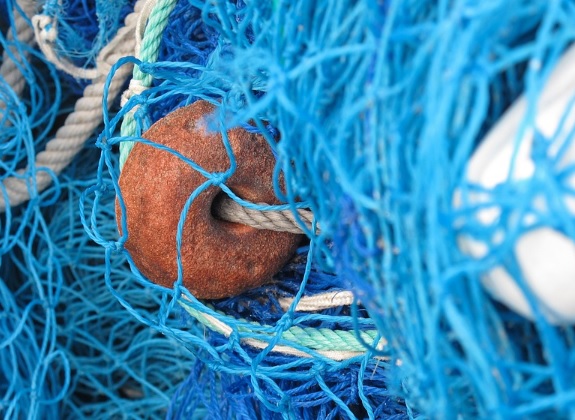 El proyecto europeo "OCEANETS" inicia las primeras pruebas de reciclado de redes de pesca El proyecto europeo "OCEANETS" inicia las primeras pruebas de reciclado de redes de pesca