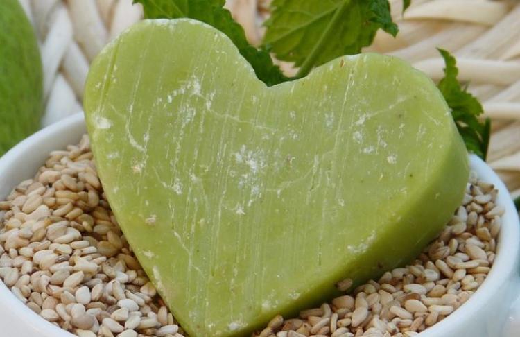 A CE intensifica a protección do consumidor fronte ao “greenwashing”
