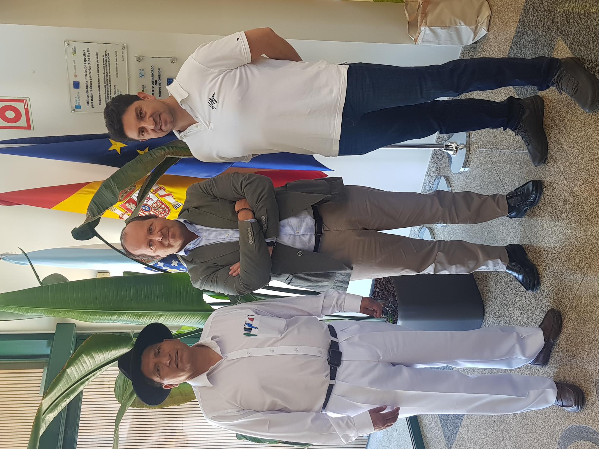 Comitiva en Recepción Sogama