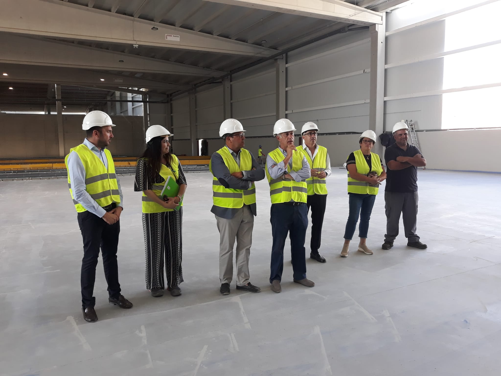 O presidente de Sogama e o alcalde de Vilanova de Arousa durante a visita á planta