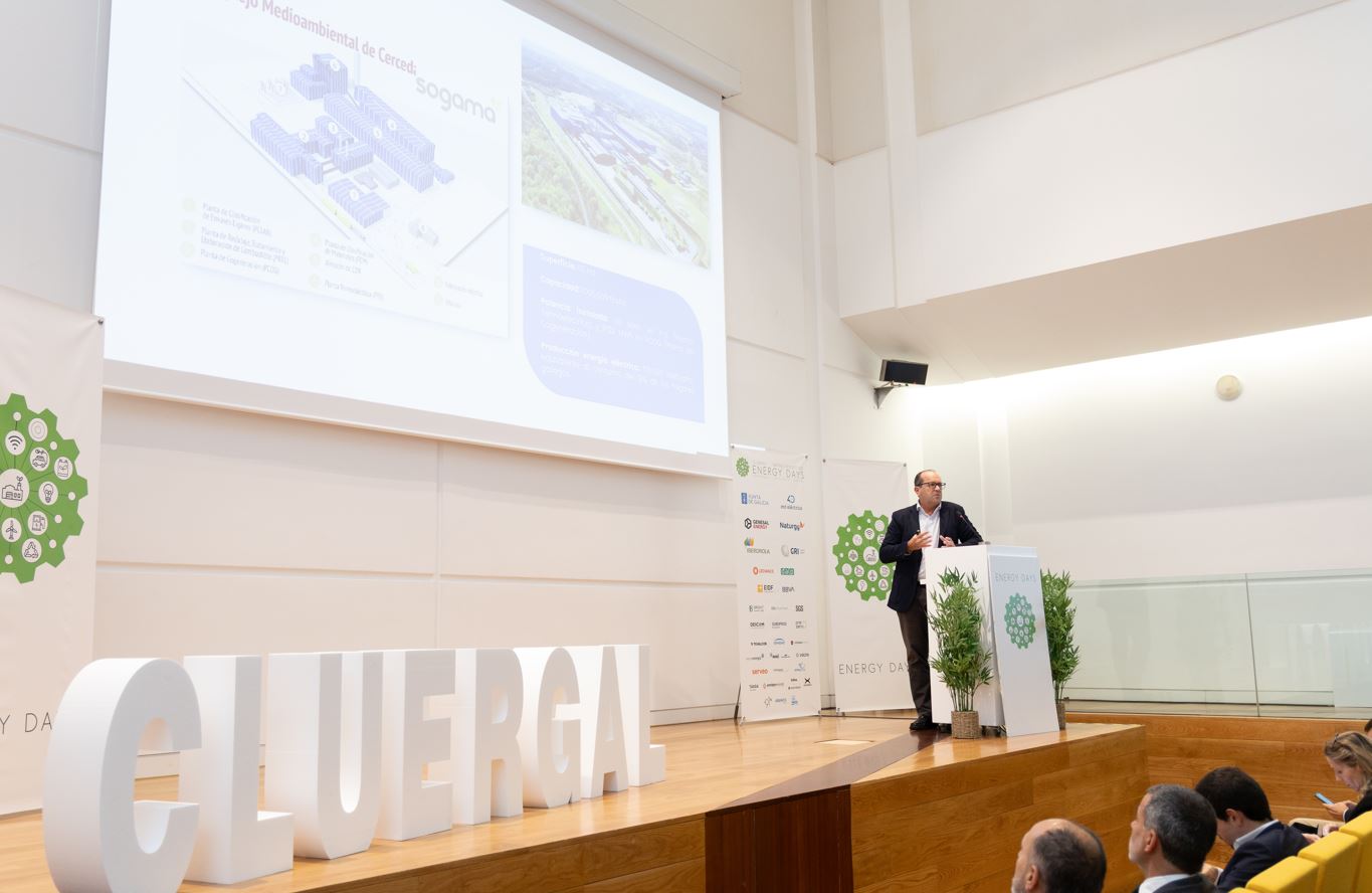 Javier Domínguez durante su ponencia