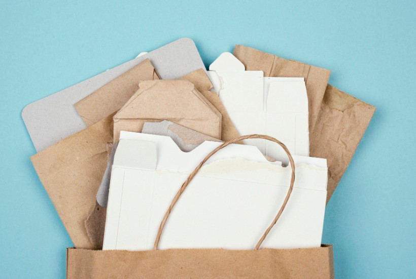 Papel y cartón_Freepik