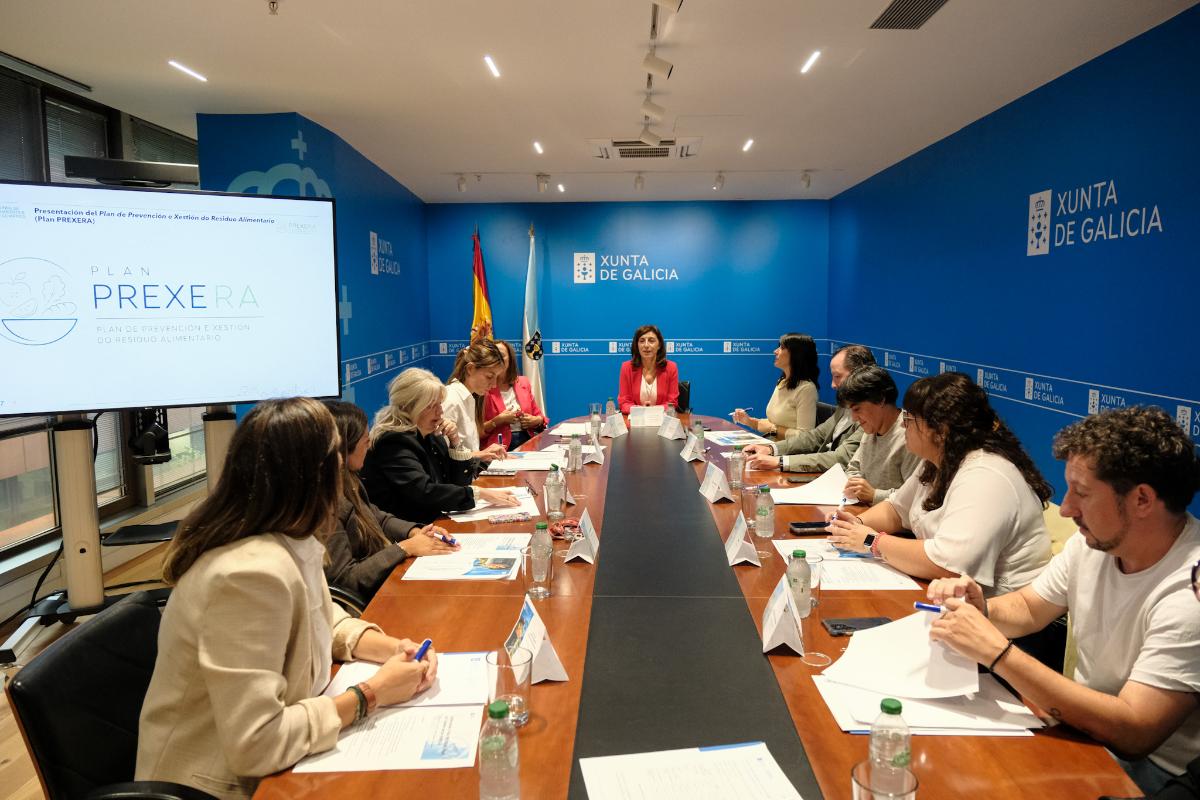 Imagen reunión mesa sectorial
