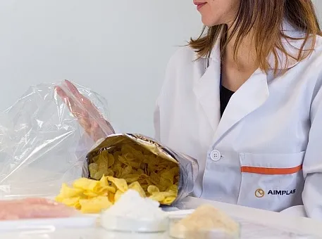 REFUCOAT desarrolla sistemas de envasado contra la salmonella y envases reciclables para alimentos