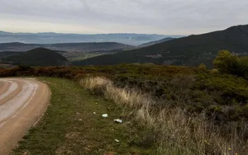 Tirar “basuraleza” en la carretera nunca lleva a buen lugar