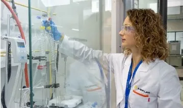 A estudio nuevos procesos de reciclado basados en enzimas que degradan los plásticos en un 70%