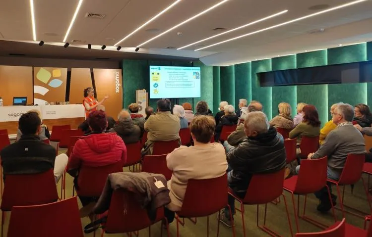 Alumnado da Universidade Sénior do Campus de Ferrol amplía coñecementos ambientais en Sogama