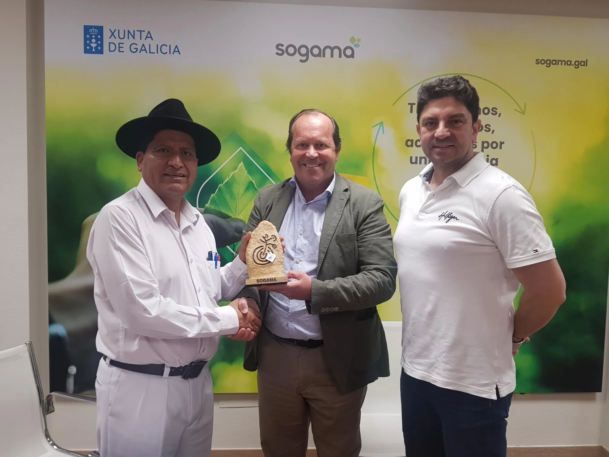 Entrega regalo corporativo de Sogama