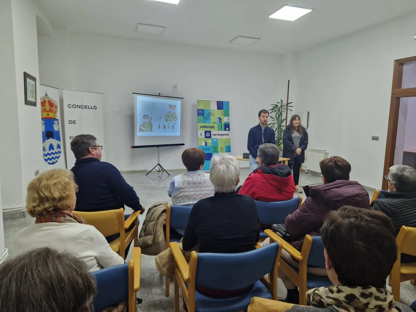 Un dos momentos da sesión formativa en Paderne