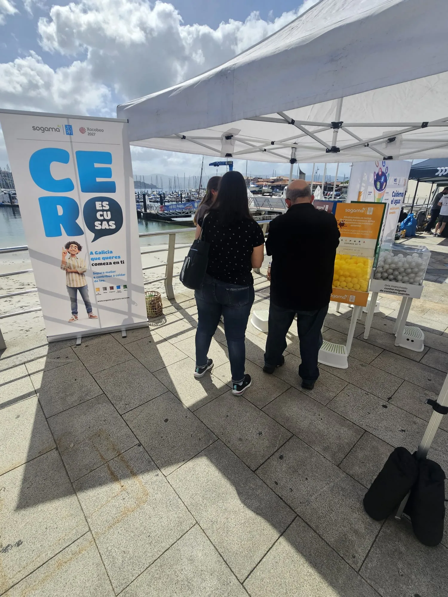 Stand Sogama en II Feria de Medio Ambiente en Sanxenxo (Pontevedra)